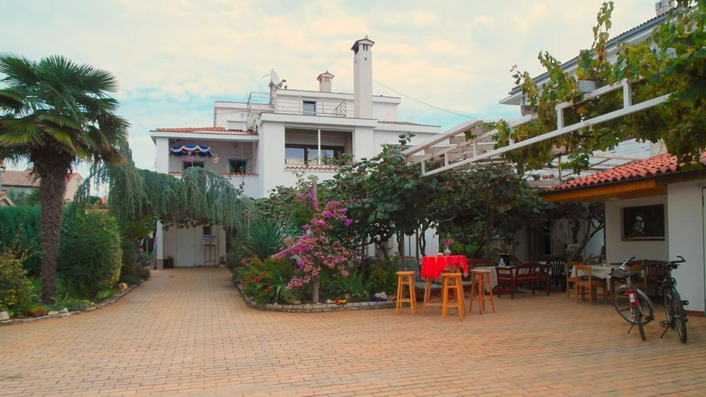 Casa Bianca Apartment Медулин Екстериор снимка